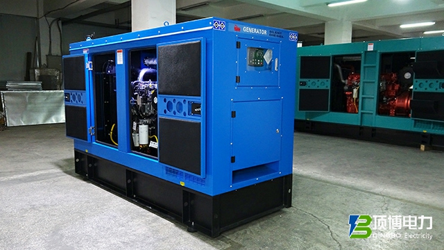 科技與能源的完美結(jié)合，頂博柴油發(fā)電機(jī)組持久耐用，構(gòu)筑企業(yè)電力核心